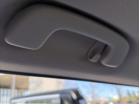 Used 2024 Honda CR-V EX image 35