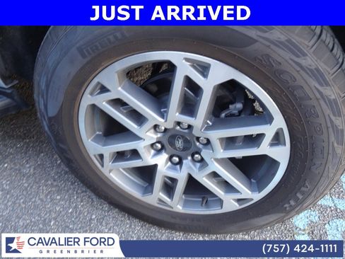 Used 2025 Ford Expedition Active image 14