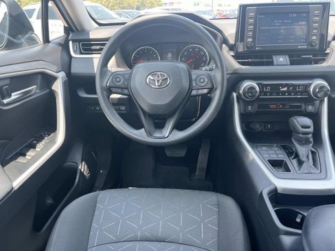 Used 2020 Toyota RAV4 XLE w/ Convenience Package AWD/4WD image 12