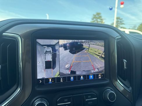 Used 2020 Chevrolet Silverado 3500 High Country w/ Technology Package image 33