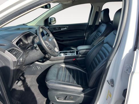Used 2022 Ford Edge SEL w/ Convenience Package image 9