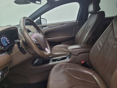 Used 2017 Lincoln MKC Reserve w/ Lincoln MKC Climate Package FWD image 17