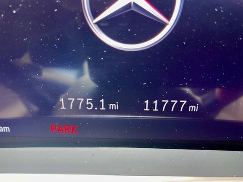Used 2022 Mercedes-Benz SL 63 AMG 4MATIC image 24