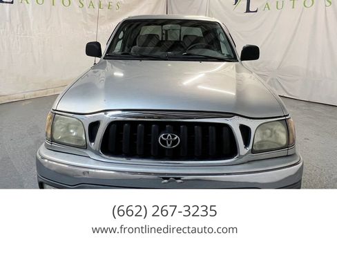 Used 2002 Toyota Tacoma PreRunner image 2