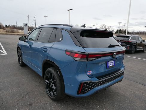 New 2026 Volkswagen Tiguan SE R-Line AWD/4WD image 15