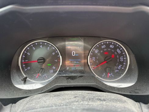 Used 2019 Toyota RAV4 XLE w/ Convenience Package image 15