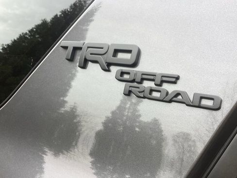 Used 2023 Toyota 4Runner TRD Off-Road Premium w/ Off Road Premium Plus Package image 8