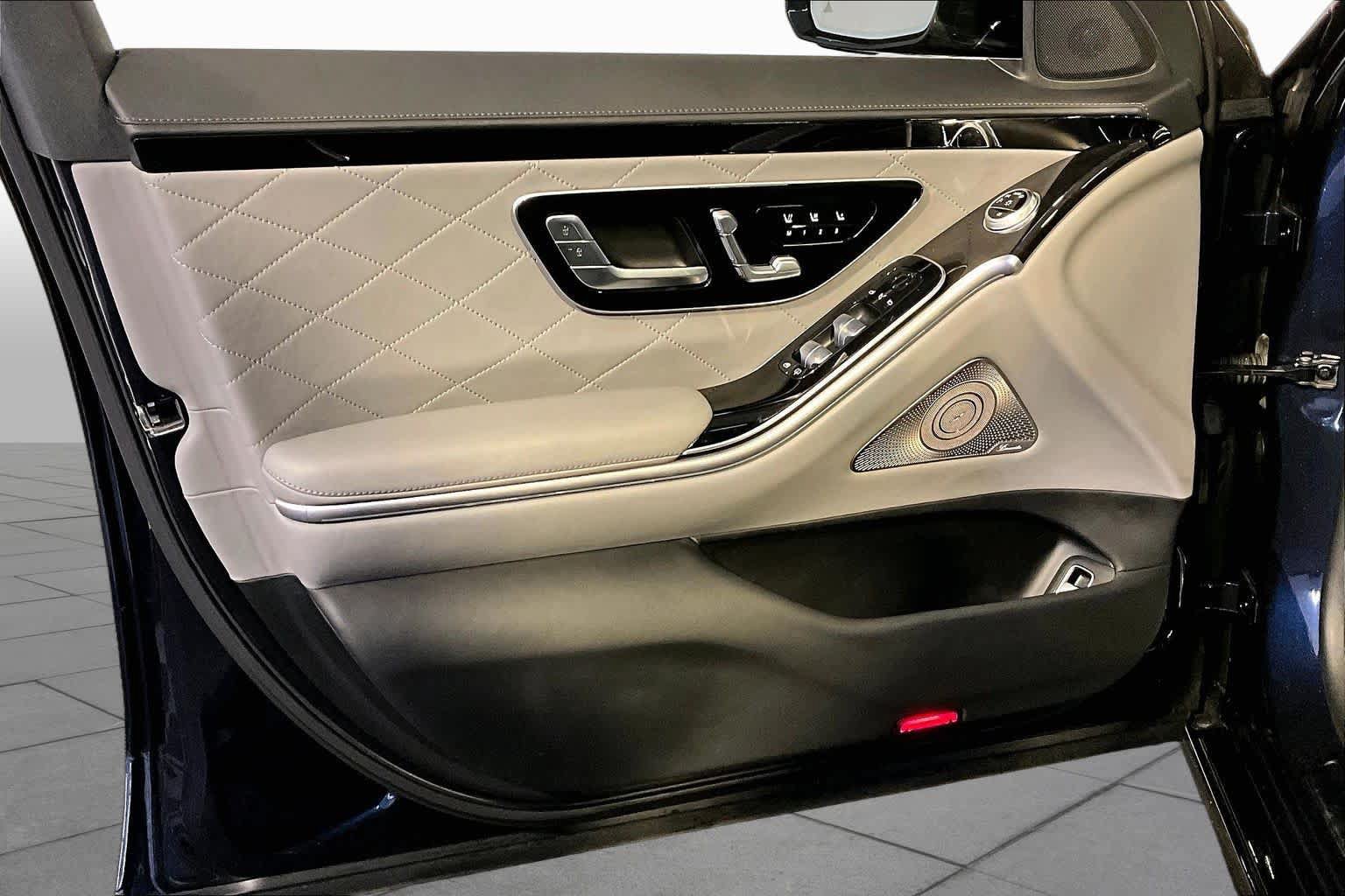Used 2022 Mercedes-Benz S 580 4MATIC Sedan image 22