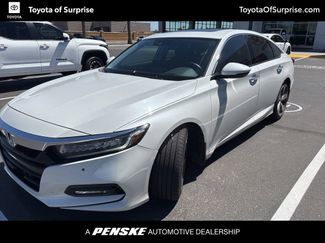 Used 2018 Honda Accord Touring video 1