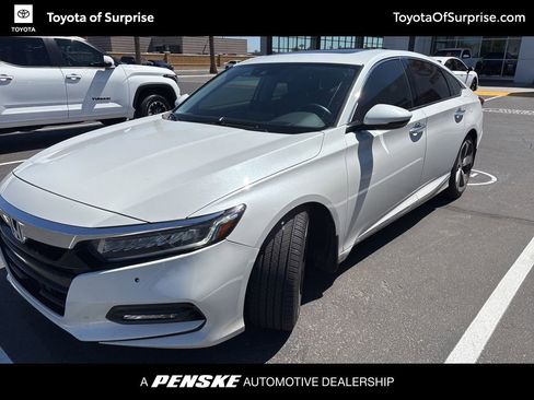 Used 2018 Honda Accord Touring image 1