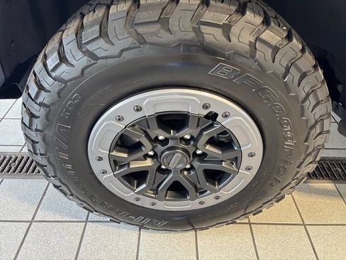 Used 2025 Ford Ranger Raptor AWD/4WD image 5