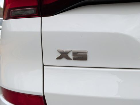 Certified 2023 BMW X5 M50i w/ Executive Package image 11