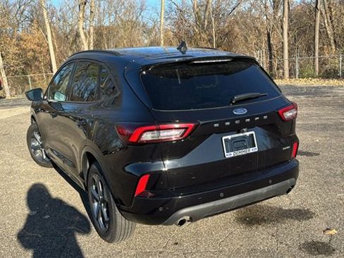 Used 2024 Ford Escape ST-Line w/ Tech Pack #1 image 5