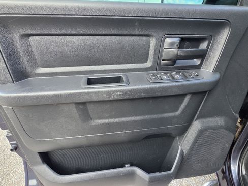 Used 2017 RAM 1500 Tradesman w/ Popular Equipment Group image 37