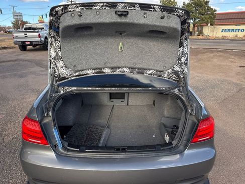 Used 2011 BMW 335i xDrive Coupe image 34