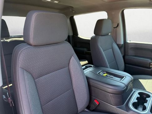 Used 2021 Chevrolet Silverado 1500 LT Trail Boss w/ Bed Protection Package image 28