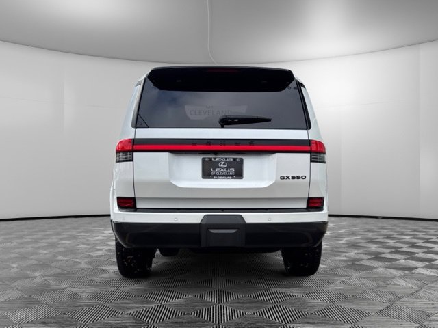 Used 2024 Lexus GX 550 w/ Accessory Package (2T) AWD/4WD image 6