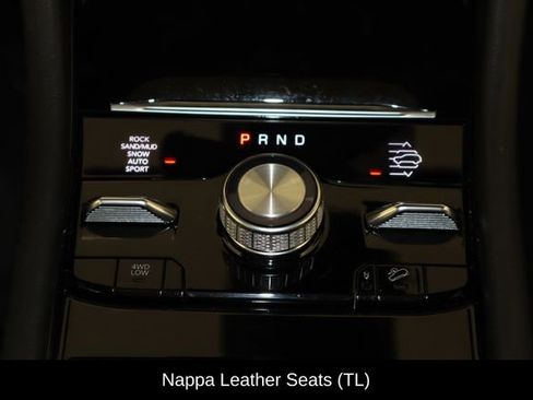 Used 2023 Jeep Grand Cherokee L Overland w/ Luxury Tech Group IV AWD/4WD image 13