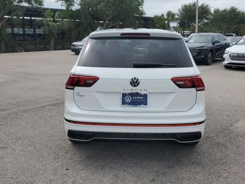 Certified 2023 Volkswagen Tiguan SE R-Line FWD image 6