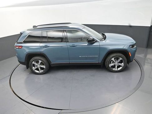 New 2026 Jeep Grand Cherokee Limited image 18