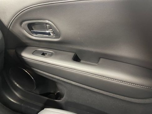 Used 2019 Honda HR-V EX-L image 27