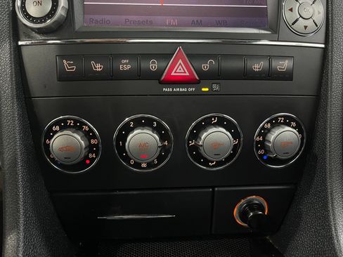 Used 2009 Mercedes-Benz SLK 300 image 22