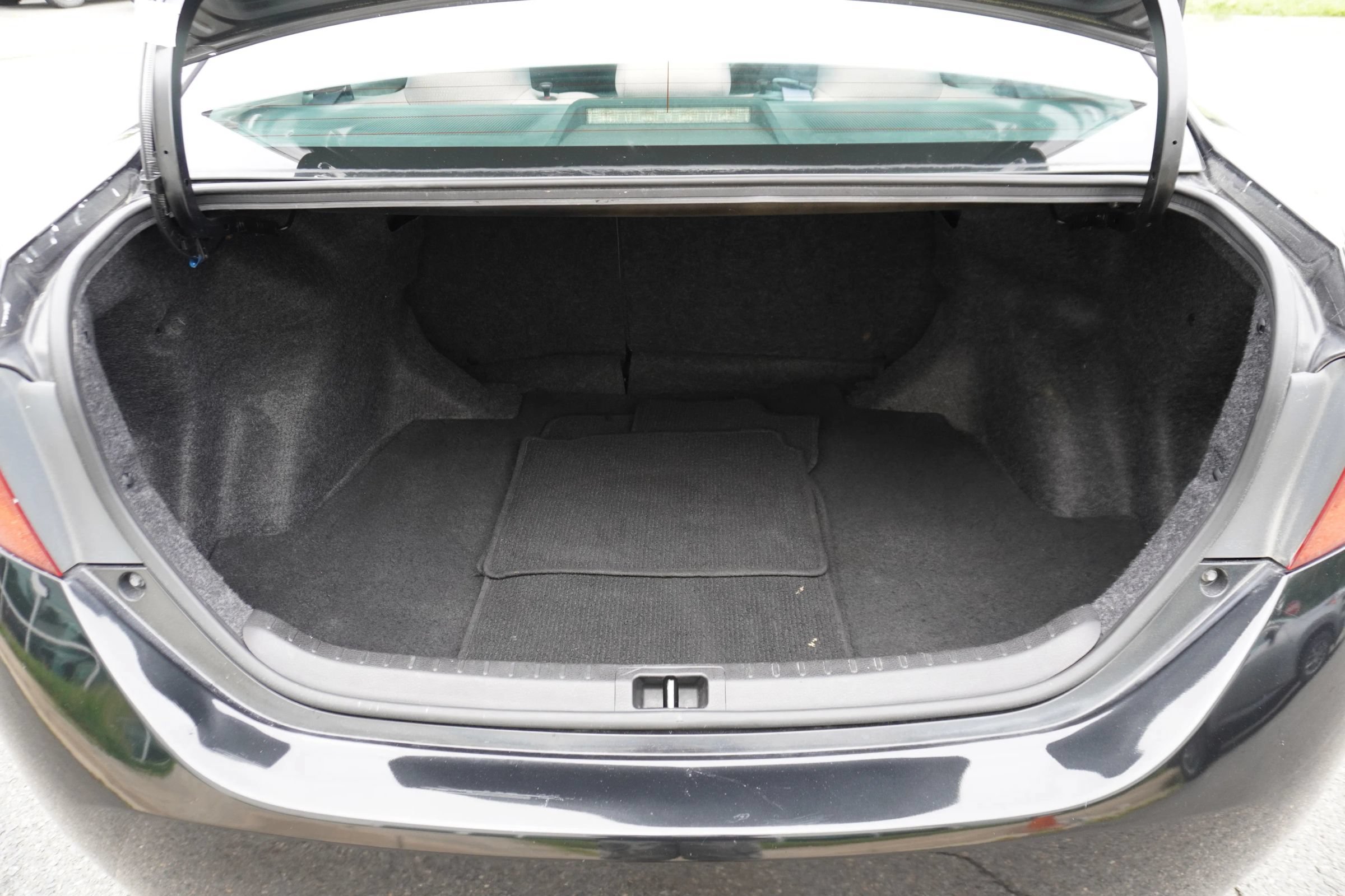 Used 2014 Toyota Corolla L FWD image 22