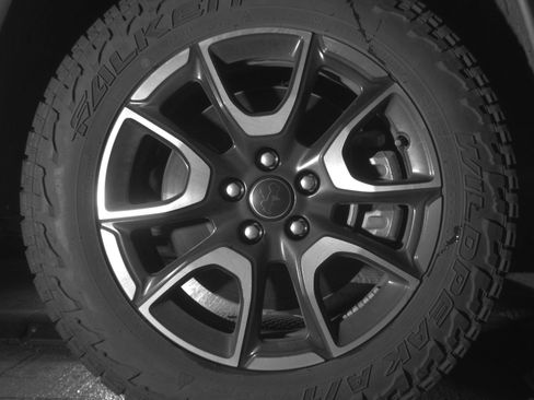 Used 2025 Jeep Compass Trailhawk image 13