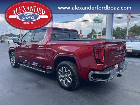 Used 2024 GMC Sierra 1500 SLT w/ SLT Premium Plus Package AWD/4WD image 2
