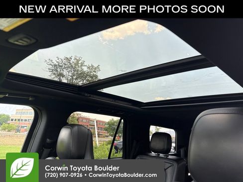 Used 2021 Lincoln Navigator Reserve AWD/4WD image 15