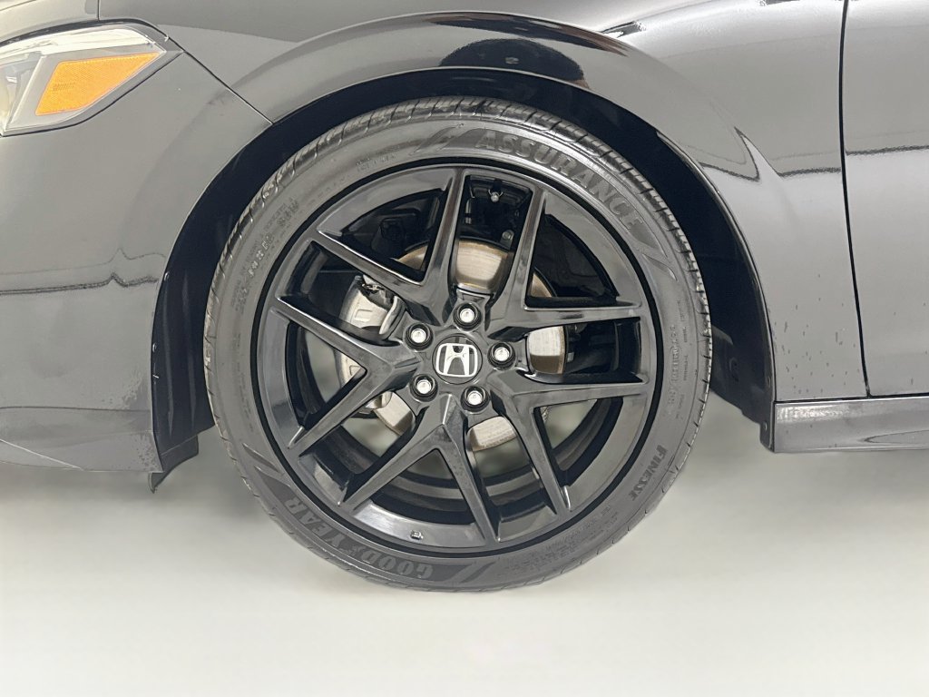 Used 2025 Honda Civic Sport image 27