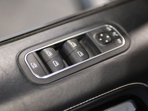 Used 2020 Mercedes-Benz G 550 image 15