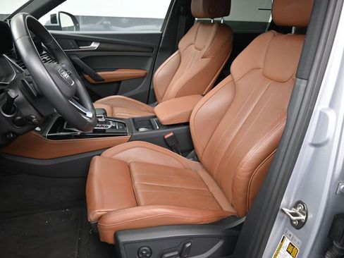 Used 2021 Audi Q5 Prestige AWD/4WD image 5