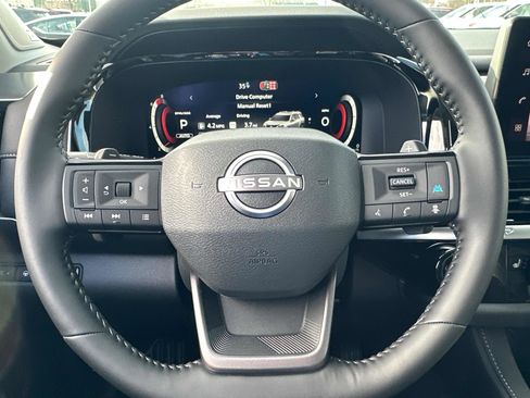 New 2026 Nissan Pathfinder SL w/ SL Premium Package (P04) AWD/4WD image 40