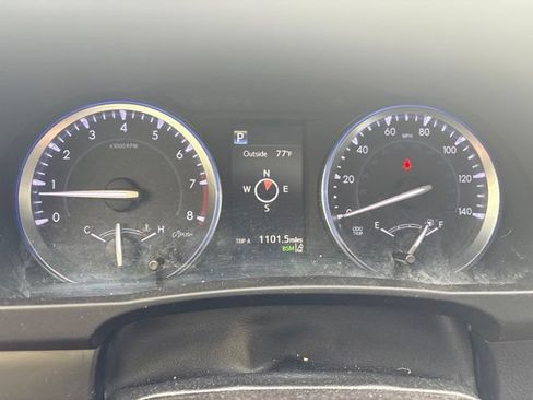 Used 2018 Toyota Highlander SE AWD/4WD image 11