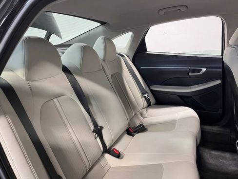 Used 2023 Hyundai Sonata SEL w/ Cargo Package image 13
