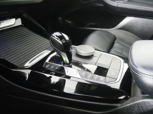 Used 2022 BMW X3 M40i w/ Premium Package image 27