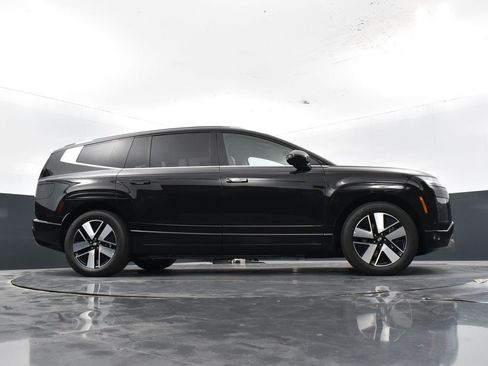 New 2026 Hyundai Ioniq 9 SEL image 36