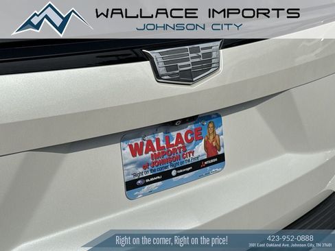 Used 2021 Cadillac Escalade Sport Platinum w/ Heavy-Duty Trailer Package AWD/4WD image 10