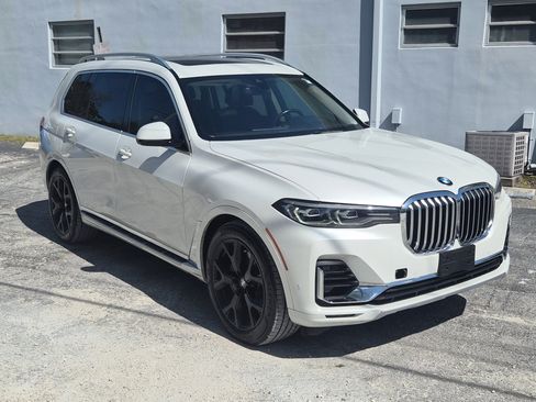 Used 2020 BMW X7 xDrive40i w/ Luxury Seating Package AWD/4WD image 7