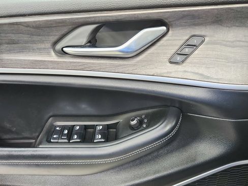 Used 2021 Jeep Grand Cherokee L Limited w/ Trailer Tow Group (B) image 32