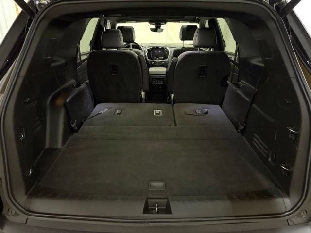 Used 2023 Chevrolet Traverse RS AWD/4WD image 14