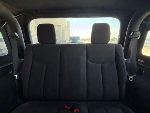 Used 2014 Jeep Wrangler Sport AWD/4WD image 23