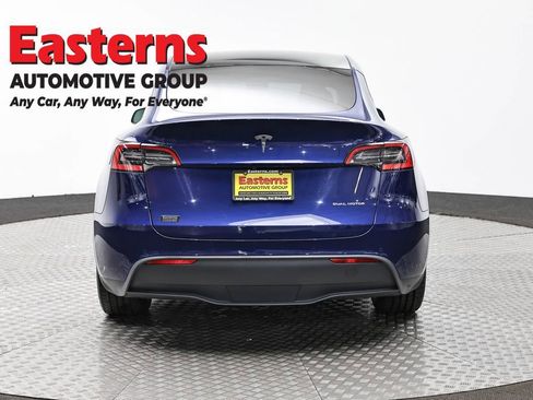 Used 2021 Tesla Model Y Long Range image 6