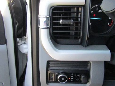 Used 2024 Ford F350 XLT AWD/4WD image 18