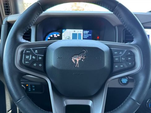 Used 2024 Ford Bronco Wildtrak AWD/4WD image 24