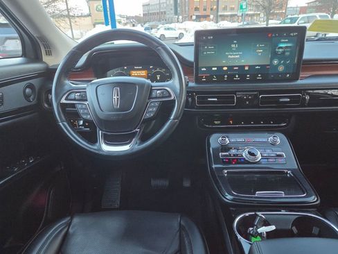 Used 2023 Lincoln Nautilus Reserve w/ Equipment Group 201A image 20