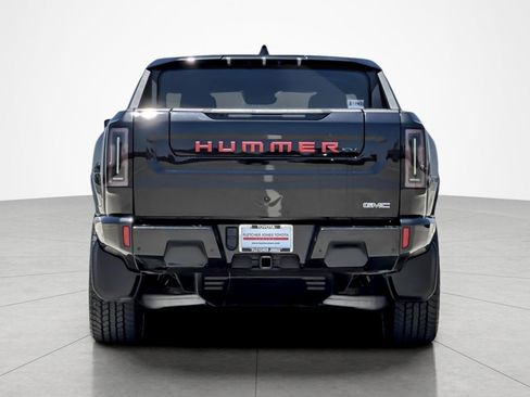 Used 2025 GMC Hummer EV 3X w/ LPO, Sport Package AWD/4WD image 4