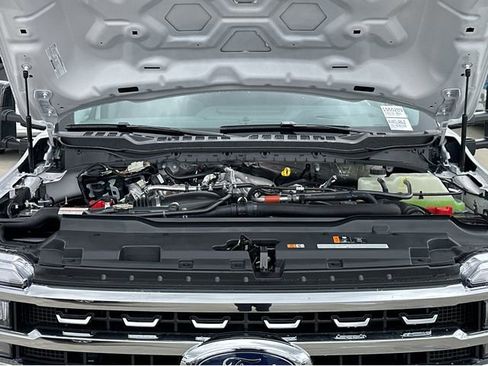 New 2025 Ford F250 Lariat w/ Lariat Ultimate Package image 42