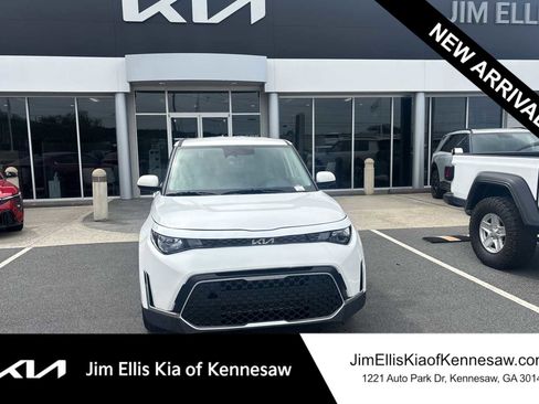 Used 2025 Kia Soul LX w/ LX Technology Package image 1